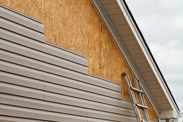 24/7 Emergency Siding Replacement experts in Fountainville, PA